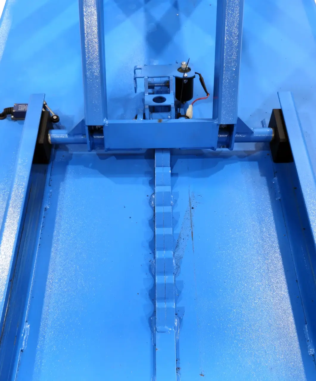 ATLAS Electric Battery Lifting Table