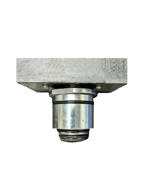 Heavy Duty Slotted Rubber Screw-Up Lift Adapter