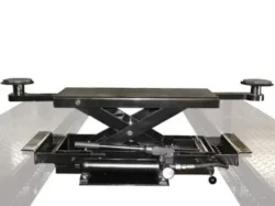 ATLAS RJ-35 Sliding Hydraulic Center Jack 3500 Lbs. Capacity and Truck Adapters